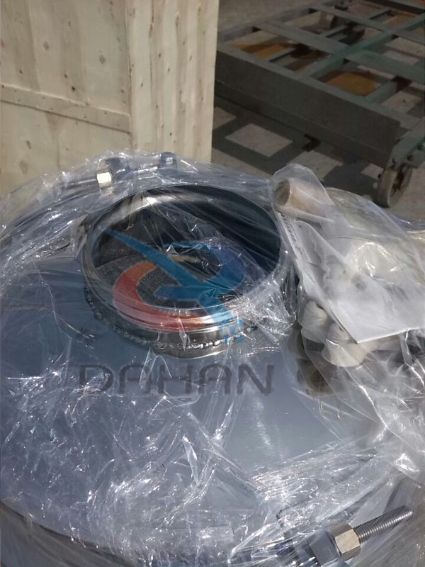 全不銹鋼振動(dòng)篩分機(jī)進(jìn)料口 全不銹鋼振動(dòng)篩分機(jī)進(jìn)料口